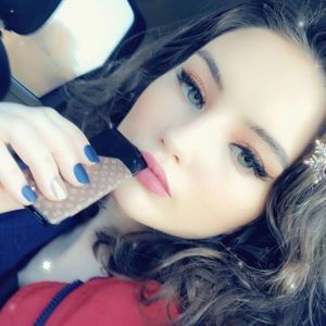 Meet your Posher, Mallory